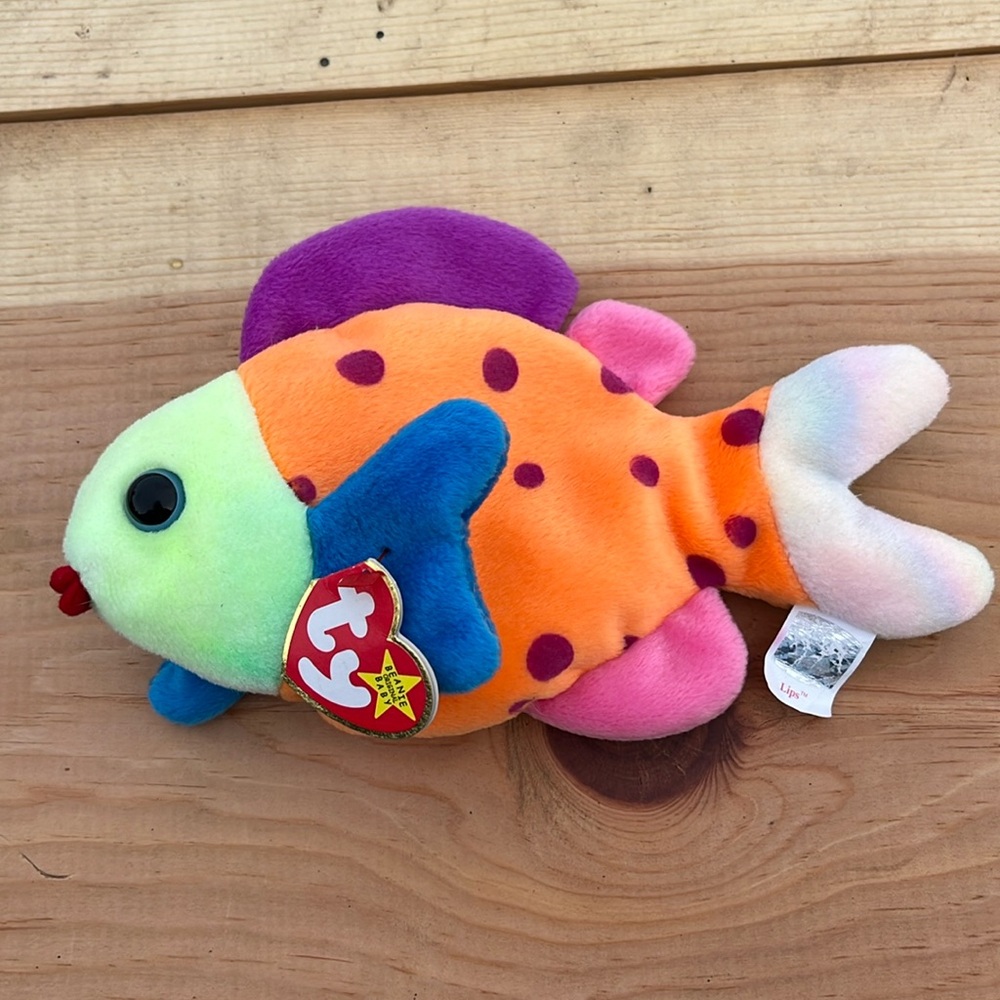 1995 Lips Beanie Baby